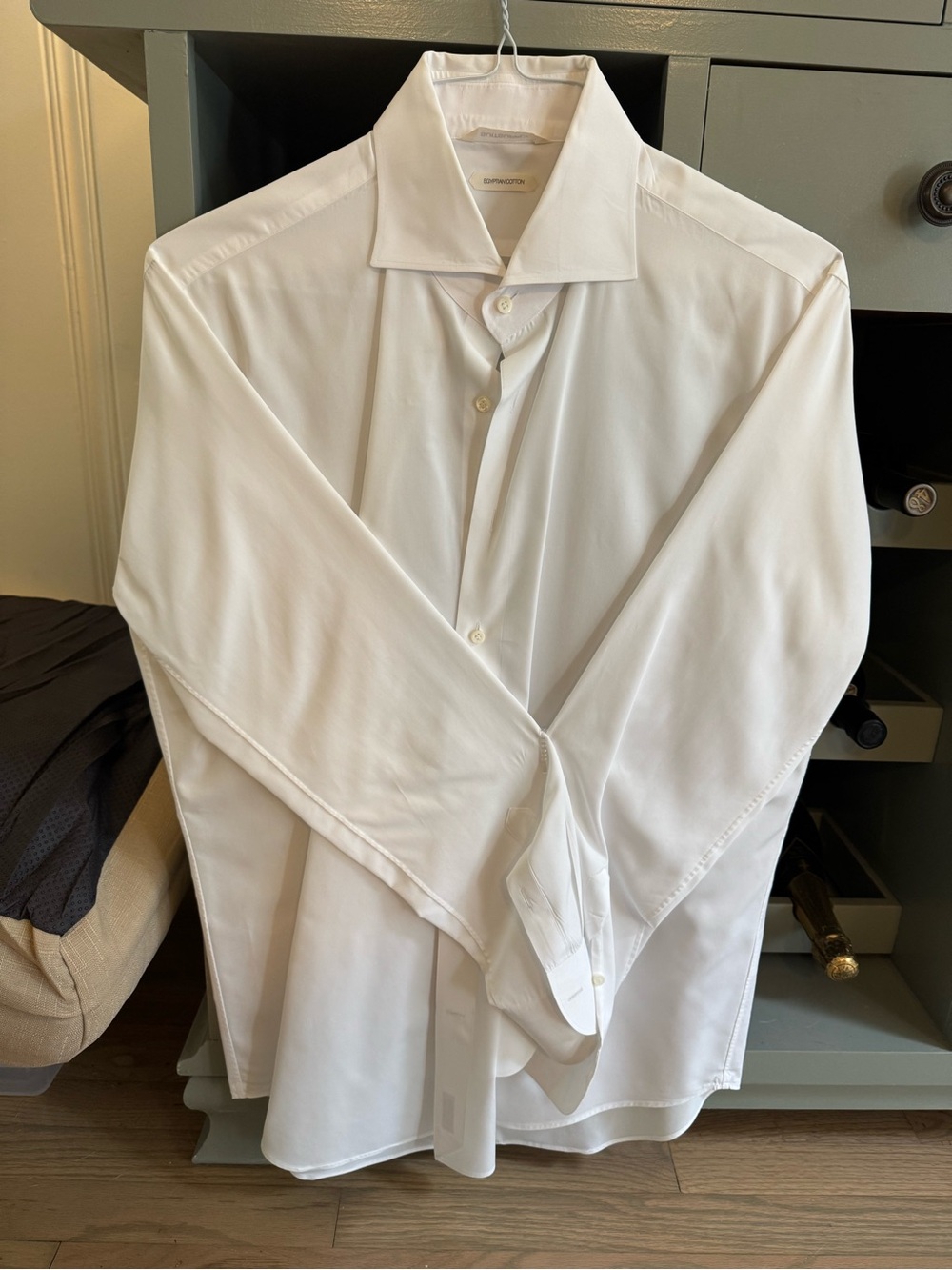 Suitsupply White Spread Collar Dress Shirt